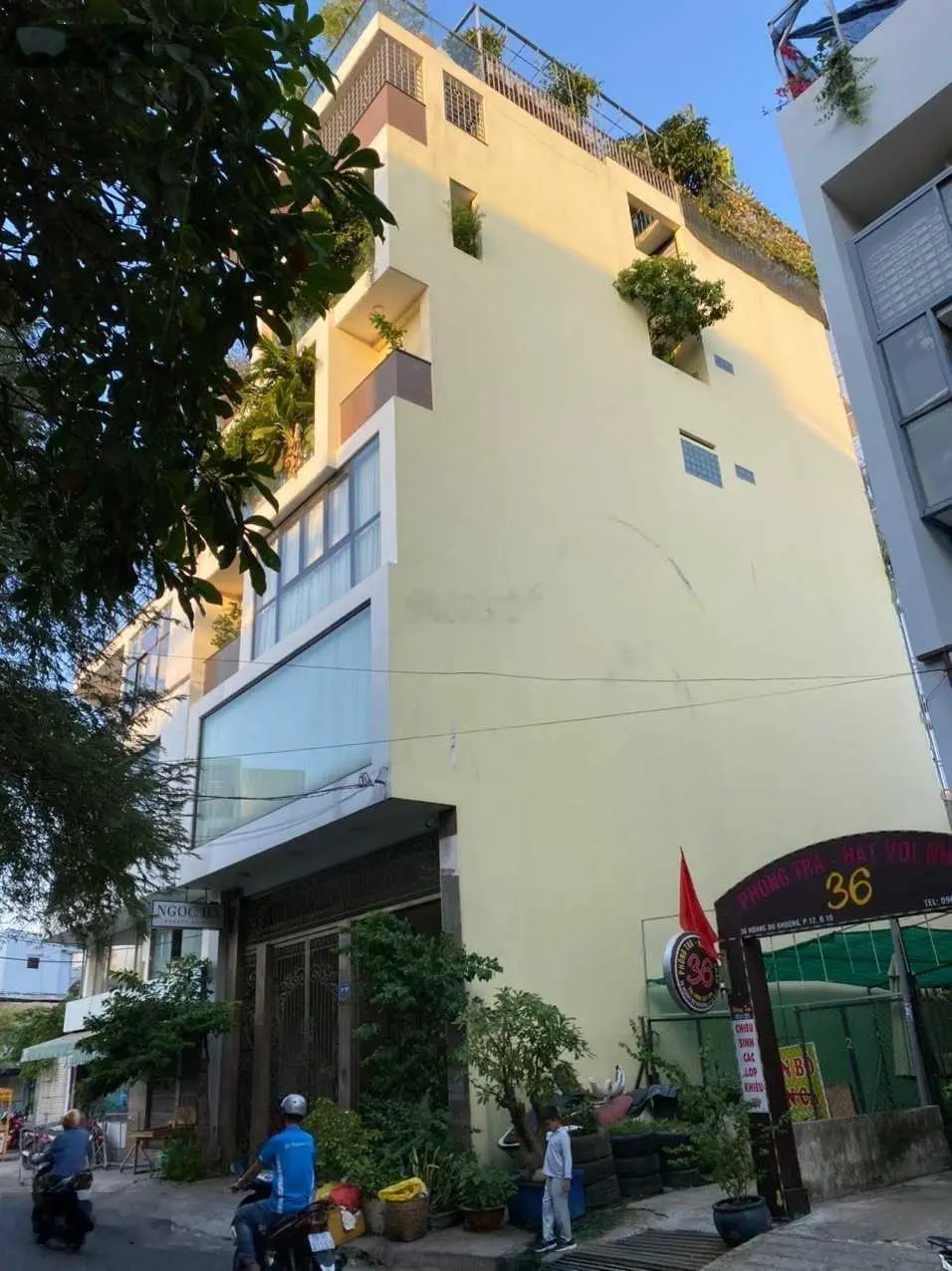 Bán nhà mặt tiền đường Hoàng Dư Khương, p12, Q10 hợp đồng thuê 170 triệu tháng giá: 55 tỷ TL