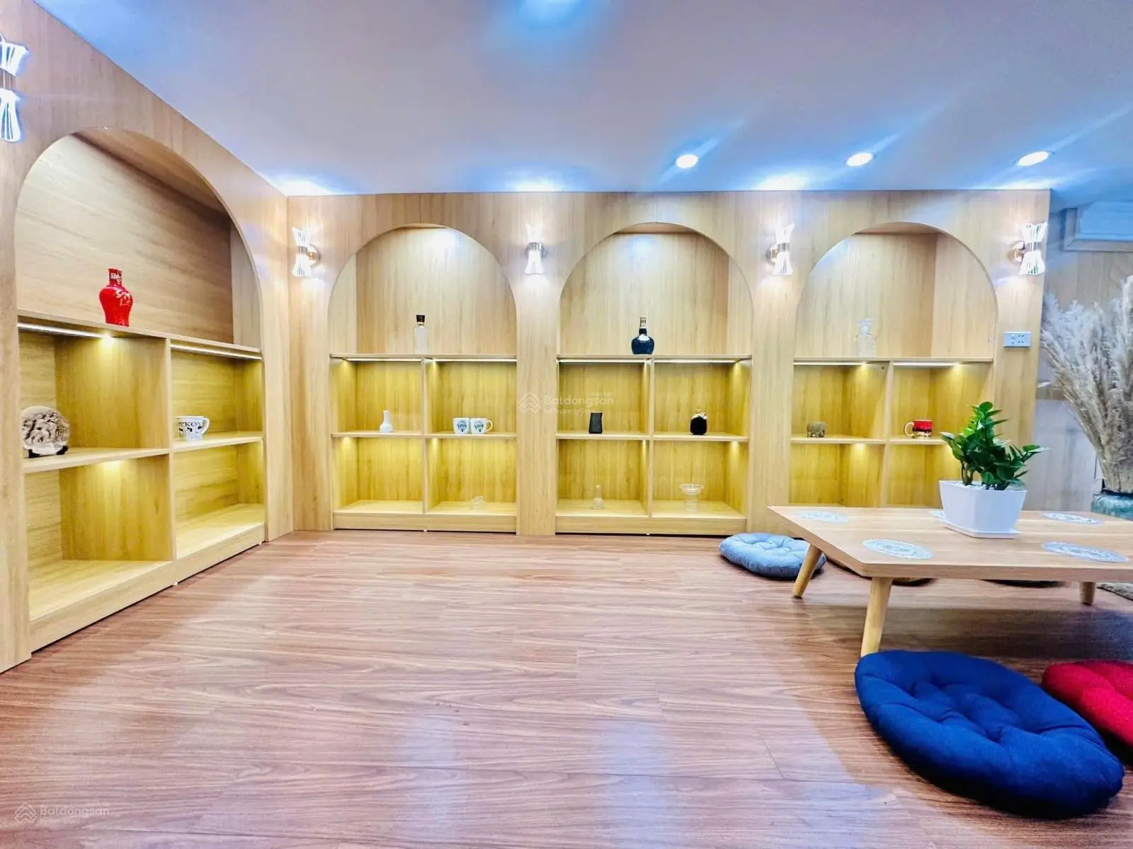 NHÀ KIM MÃ MỚI ĐẸP - CÁCH PHỐ 80M, GẦN VĂN CAO - KHU VÍP - 10 RA HỒ TÂY - 53M CHỈ HƠN 7 TỶ