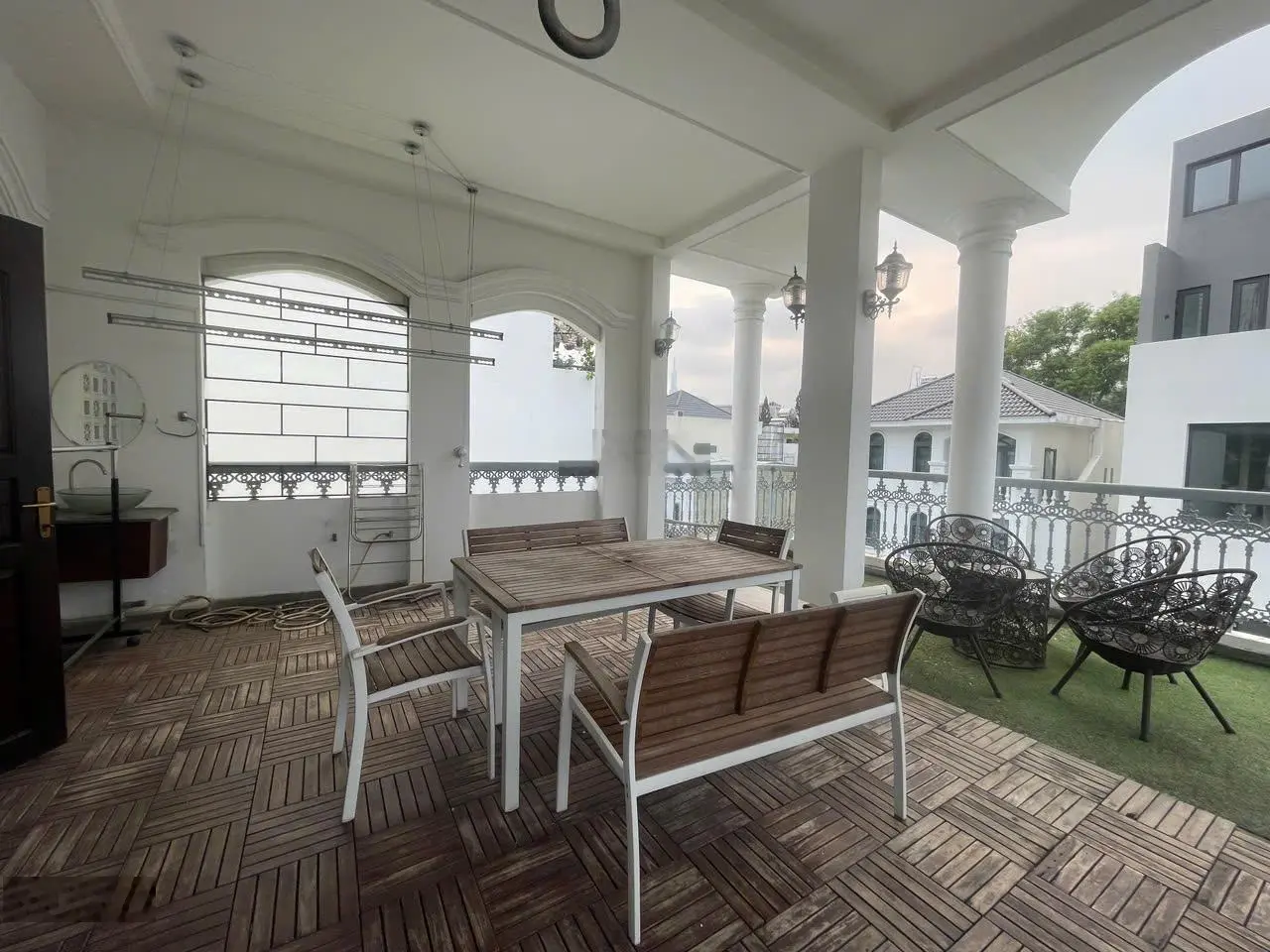 Biệt thự view Sông Ngay Nguyễn Ư Dĩ DT 115m2, 3 lầu nhỉnh 20 tỷ