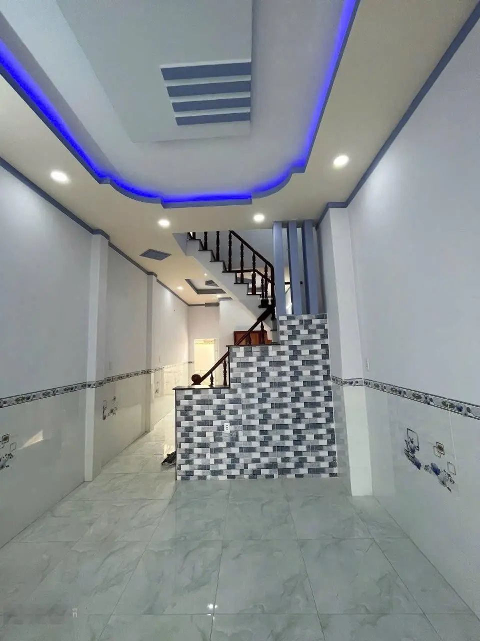 Bán nhà Xã Mỹ Hạnh Bắc Đức Hoà Đường Tỉnh Lộ 9 vào 200m DT 112m2 nhà 1 lầu Giá 1.4 tỷ LH:0918551010