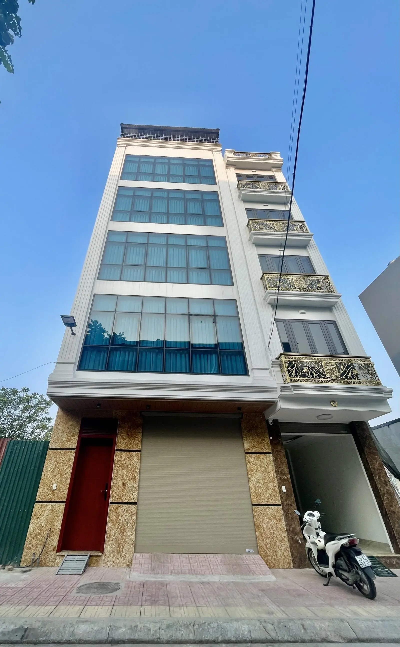 Bán Toàn Nhà 6 Tầng Khu TĐC phường Long Biên 22.5 tỷ-KINH DOANH-VĨA HÈ-Ô TÔ TRÁNH- THANG MÁY
