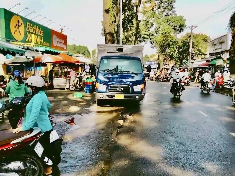 Cần bán lô đất đẹp, giá rẻ, sổ hồng có sẵn thổ cư ở Phú Mỹ, hướng gần chợ và trường cấp 1, 3 Phú Mỹ