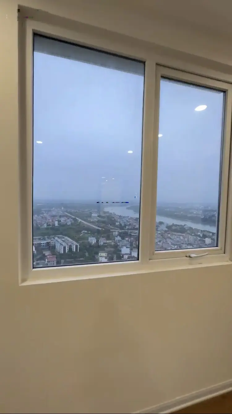 Căn hộ góc chung cư cao cấp view sông - 98,6m2