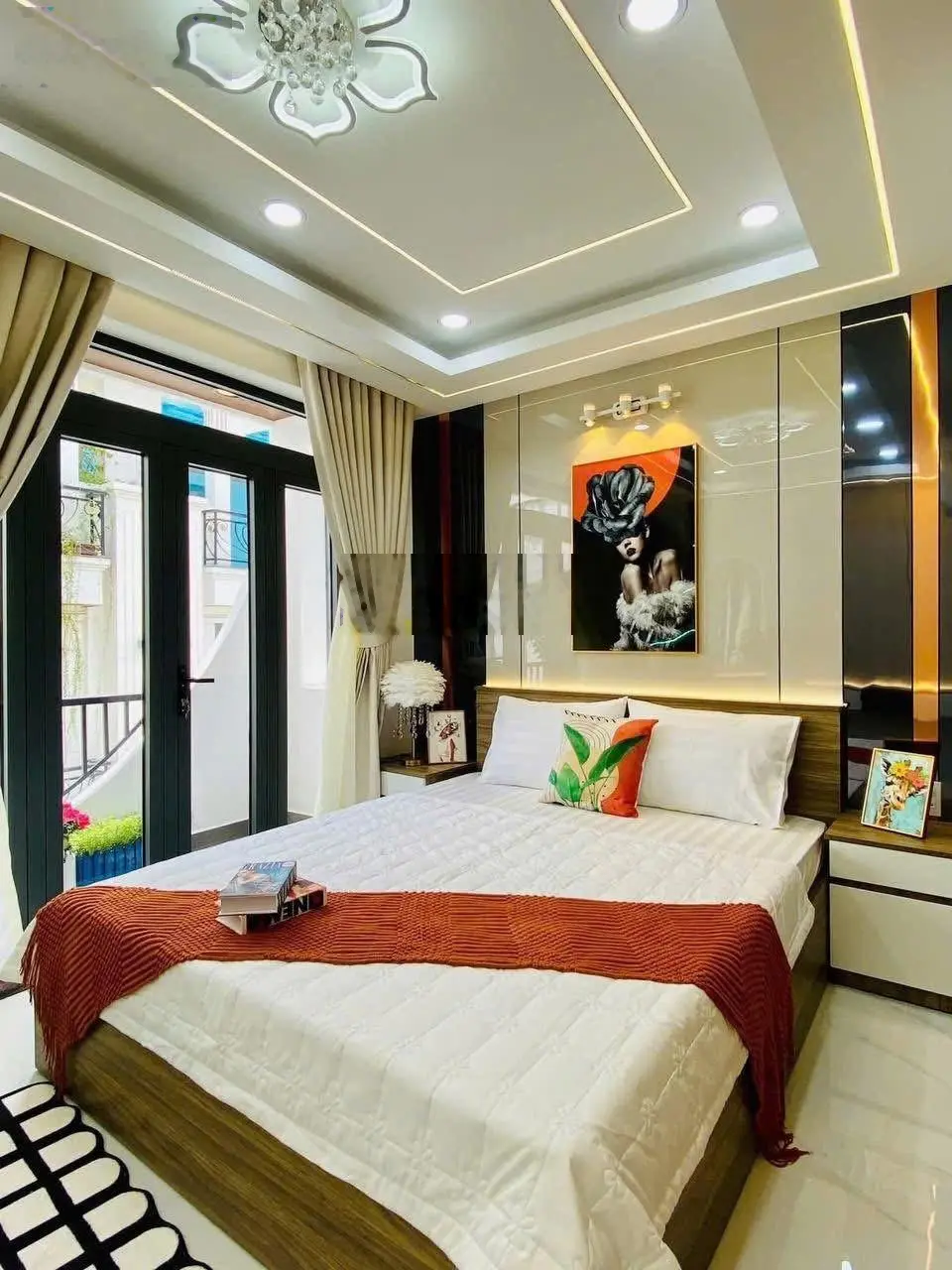 Nhà Ngộp Bán Nhanh! Đường Lý Thường Kiệt Phường 10 Quận 10,DT: 40,7m2/ 2.890 Tỷ,SHR