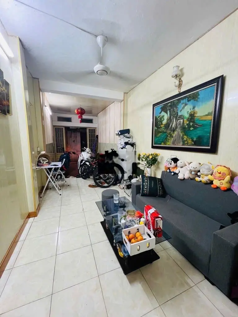 BÁN NHÀ TÂN ẤP VỊ TRÍ ĐẸP GẦN Ô TÔ, GIÁ NGHE LÀ CHỐT 38M NHỈNH 4 TỶ.