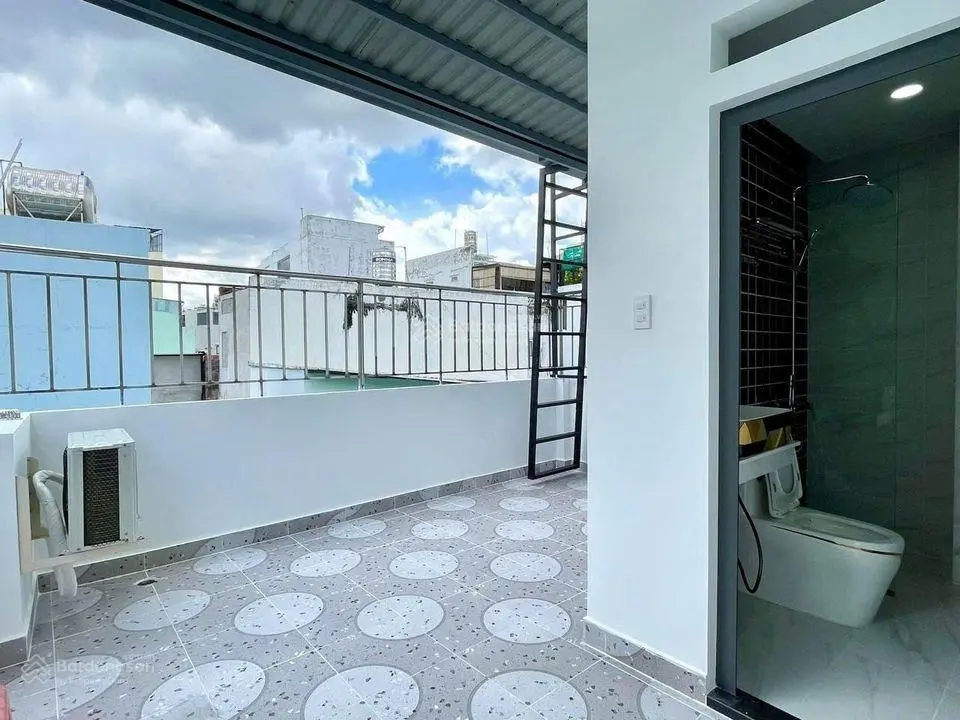 GIÁ SIÊU HẤP DẪN CHỈ 3TY5 , SỞ HỮU NHÀ 50M2, 1T2L, 4PN,5WC, FULL NT , HẺM SIÊU TO 5M ,SHR