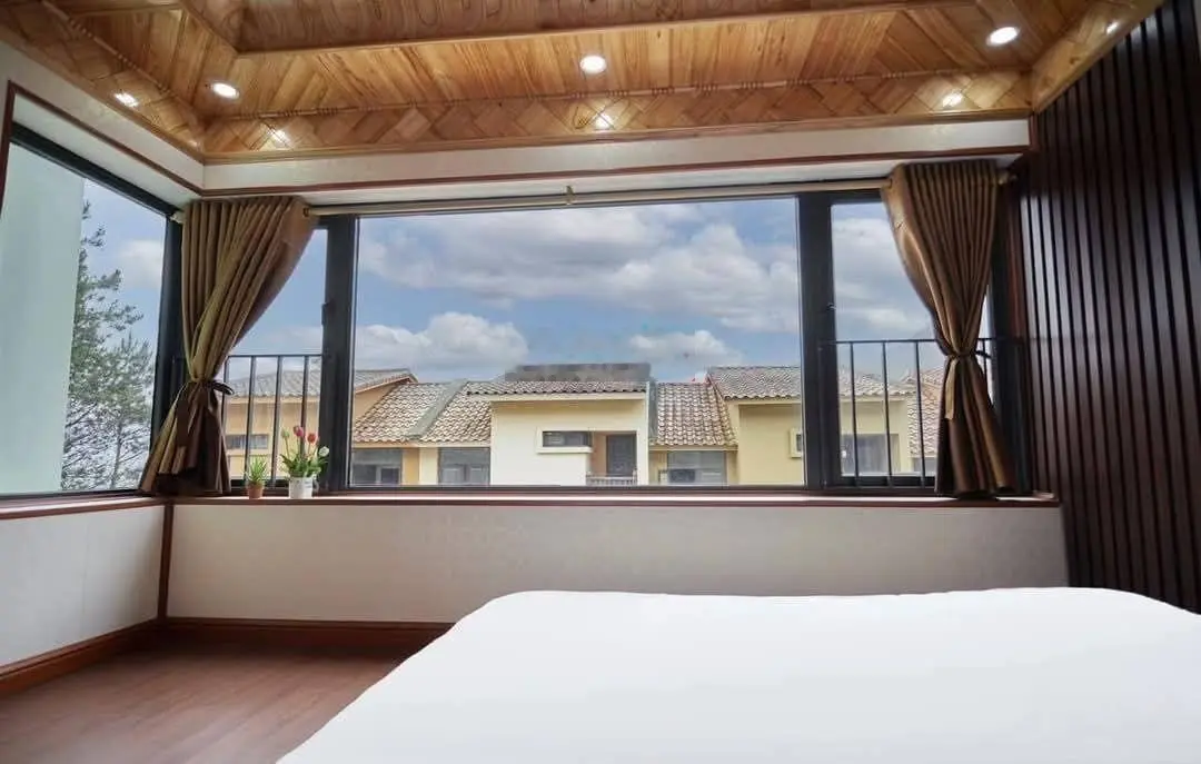 Giá cũ 5tỷ2 giảm sâu hơn 400tr bán trong tuần Shophouse tại Sapa Jade Hill, 4,75 tỷ 65m2, 6PN, 6WC
