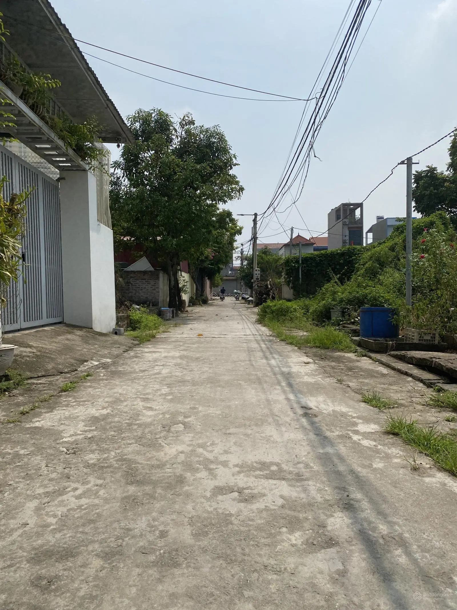 Bán nhà 2 tầng bìa làng tổ 9 quang minh mê linh giá 2.9tỷ(có thương lượng)