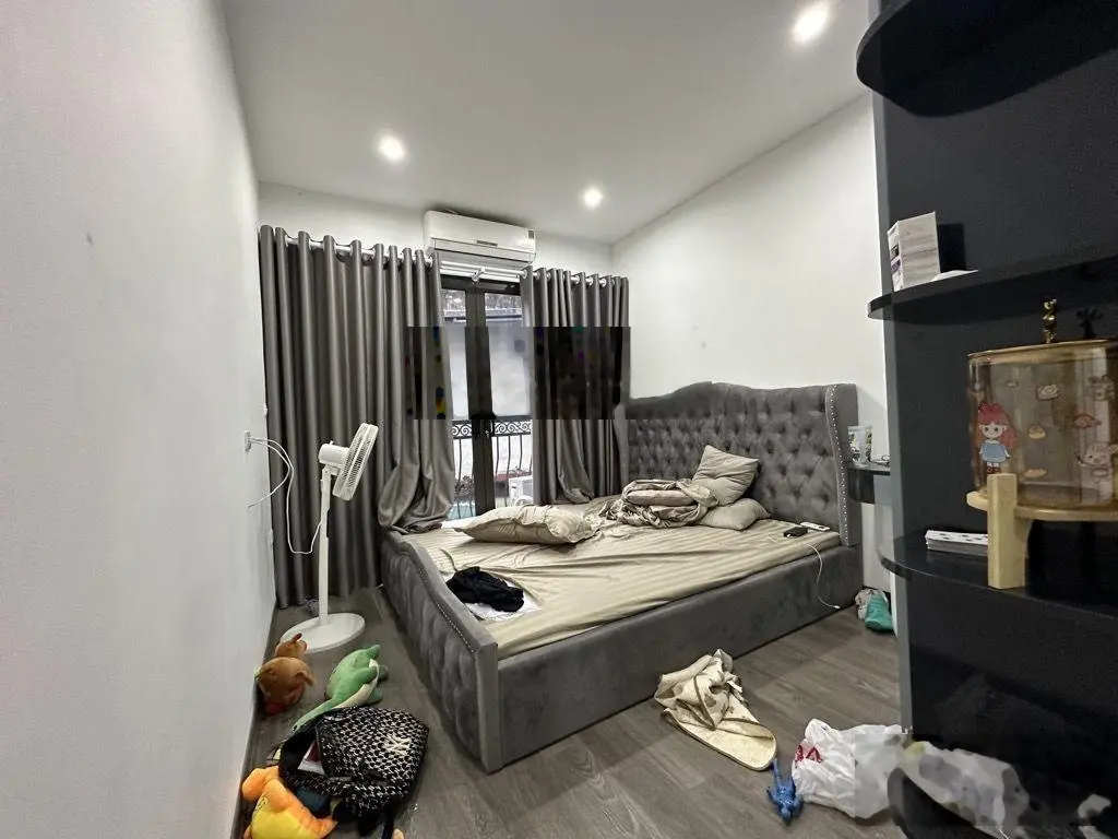 Hot - NHÀ PHƯƠNG MAI 44m, 6 TẦNG THANG MÁY - BA BƯỚC RA MẶT HỒ PHƯƠNG MAI - NHÀ MỚI ĐẸP, NHỈNH 9 TỶ