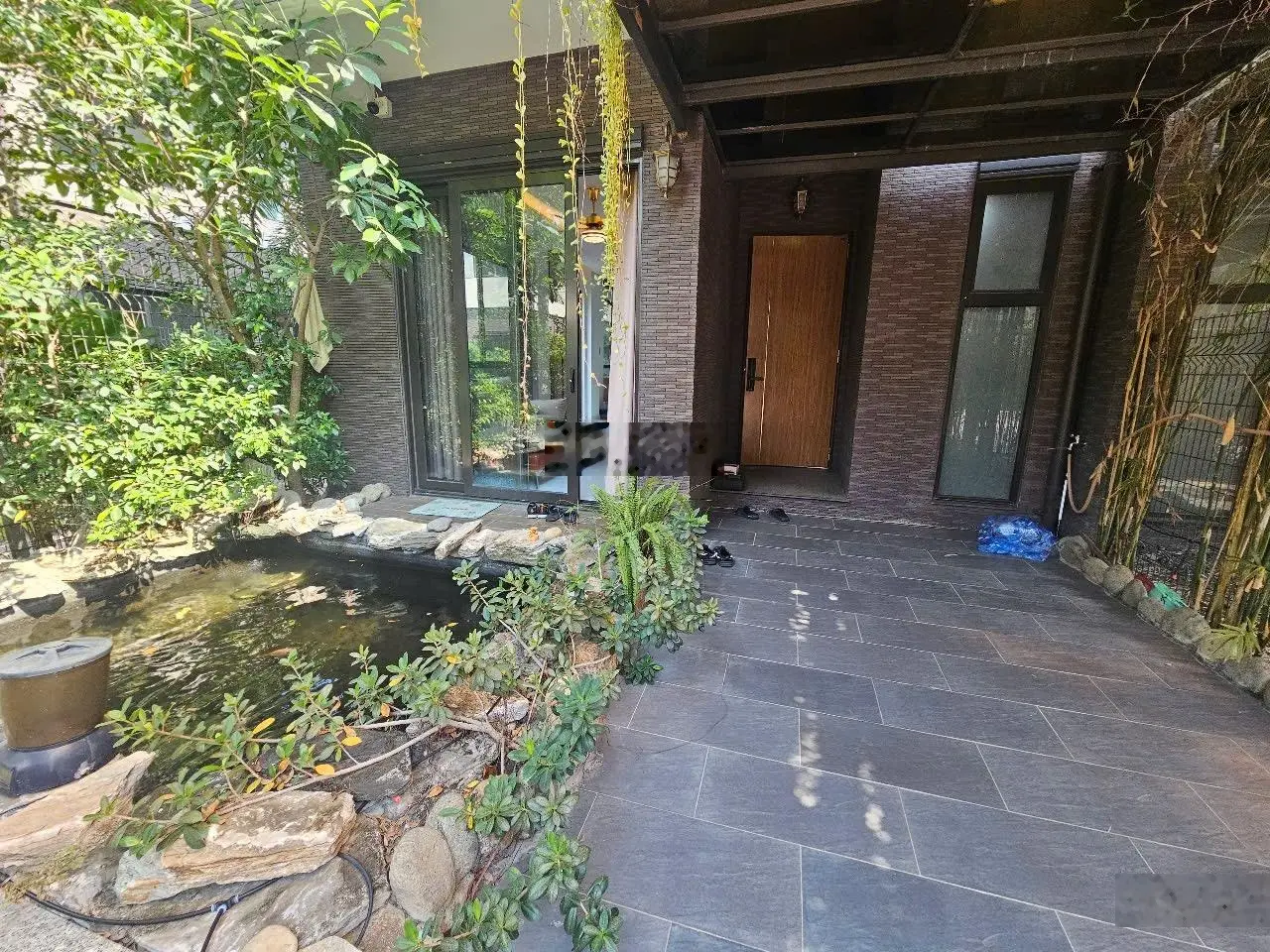Bán nhà phố 2 lầu KĐT Waterpoint hoàn thiện full nội thất vào ở được ngay