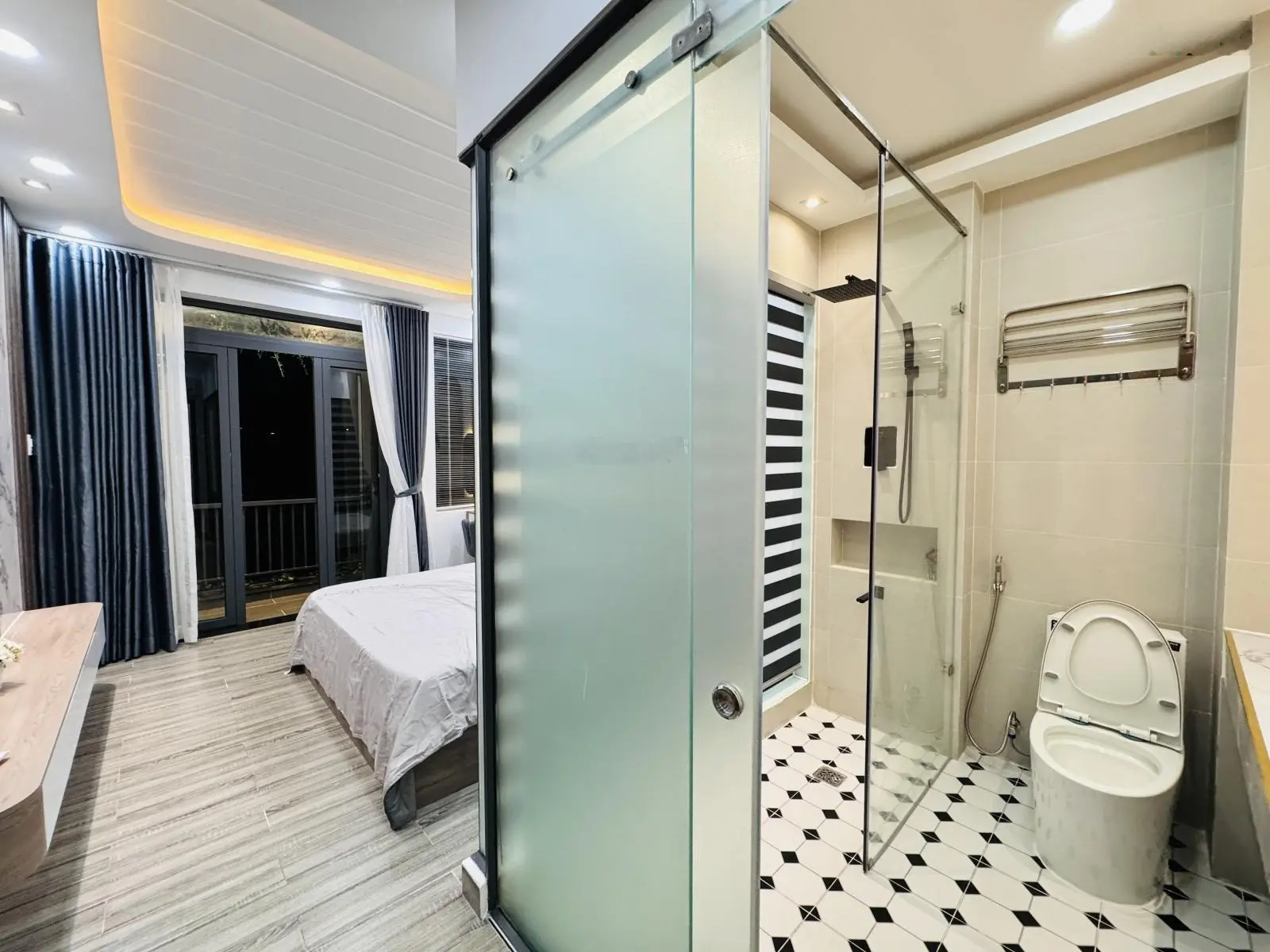 Bán nhà chính chủ 1 xẹc đường thông bùi quang là p12 gò vấp
