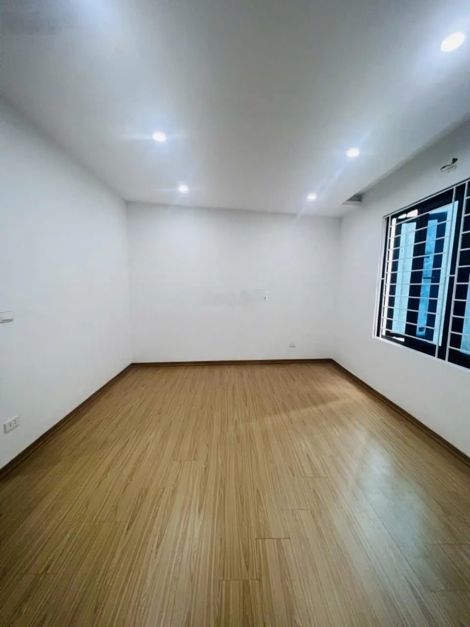 Nhà đẹp Hồng Hà, Tứ Hiệp, 35m2, 5 tỷ
