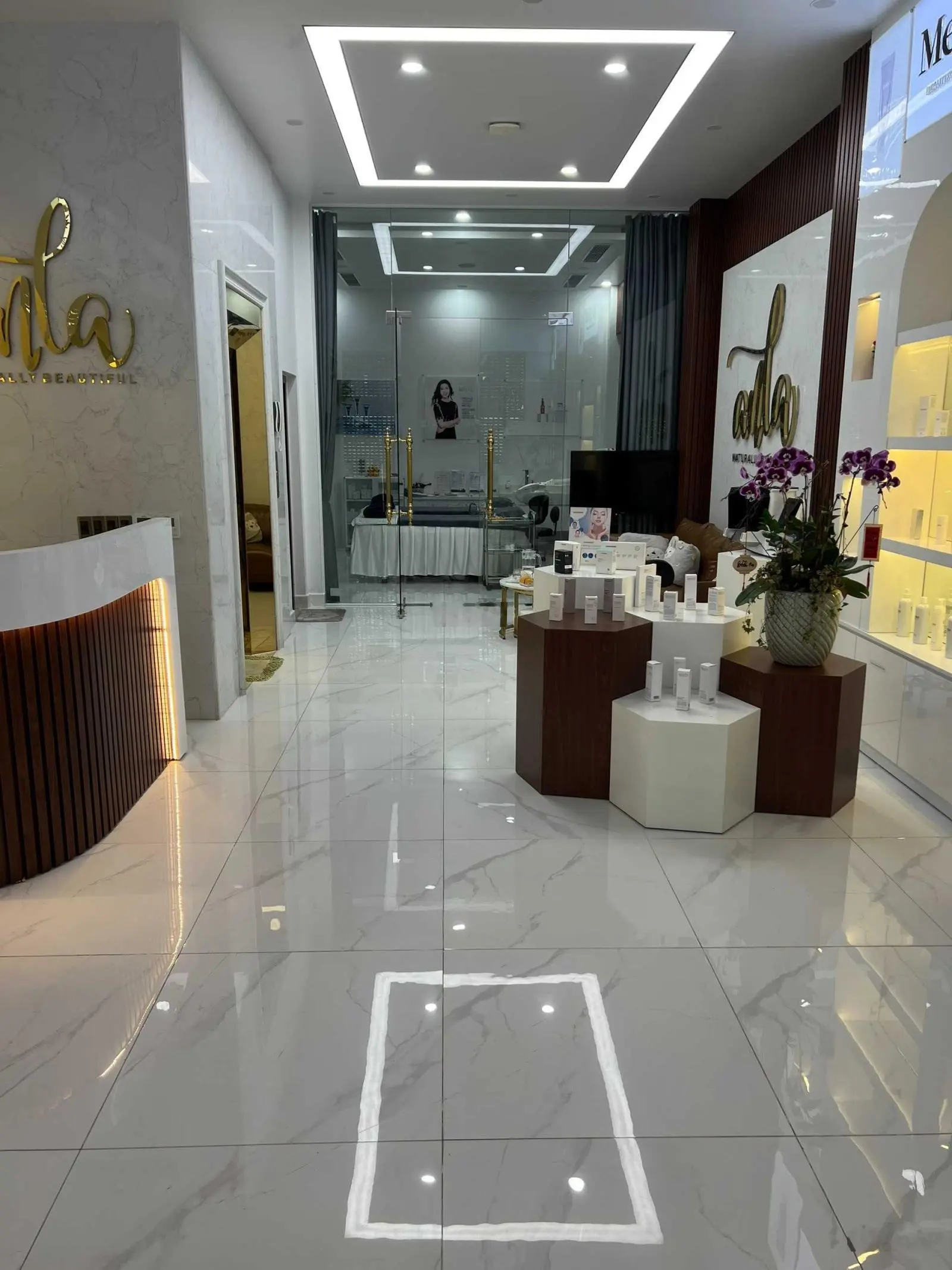 Siêu phẩm tuyến 2 Bạch Đằng - Thượng Lý 80m2x6 tầng thang máy đường 7m giá chỉ 14,5 tỷ