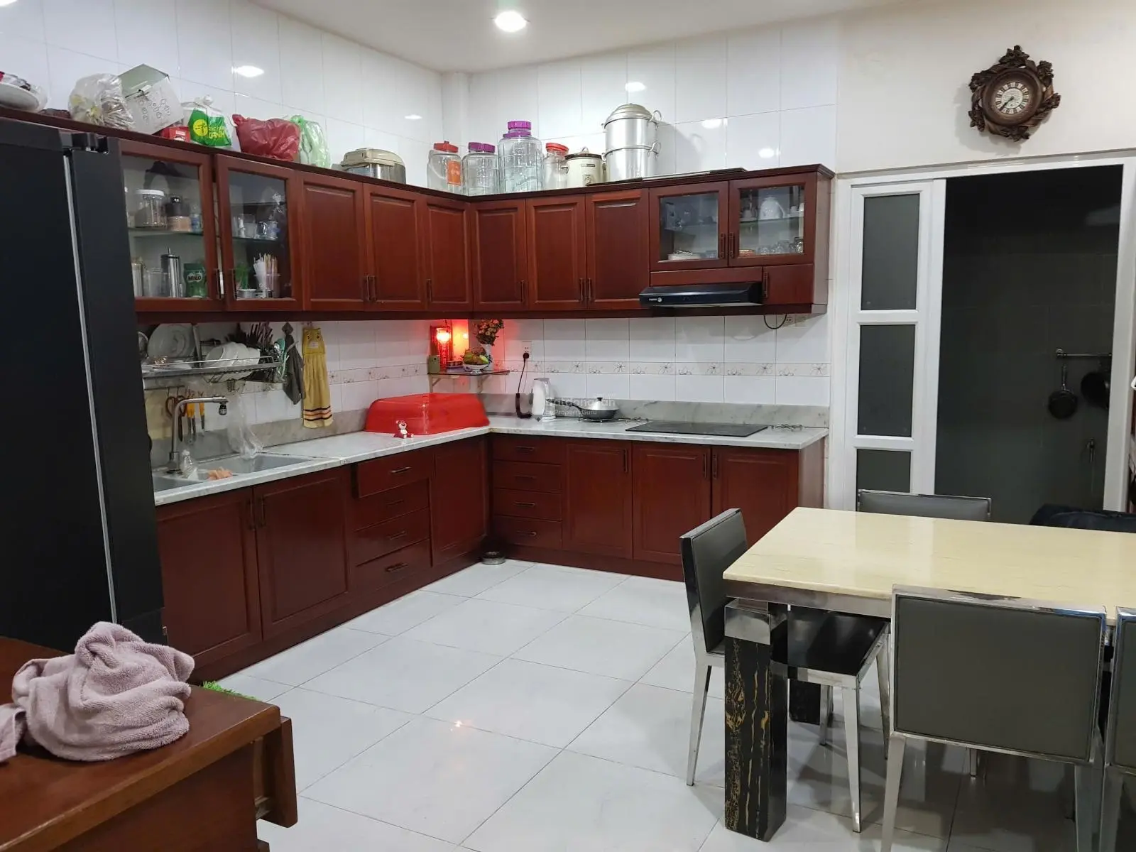 Bán nhà Bình Thanh hẻm xe hơi quay đầu Chu Văn An, nhà 3 tầng 5x12m 5PN, 6WC. HDT 28tr/th - 8.7 tỷ