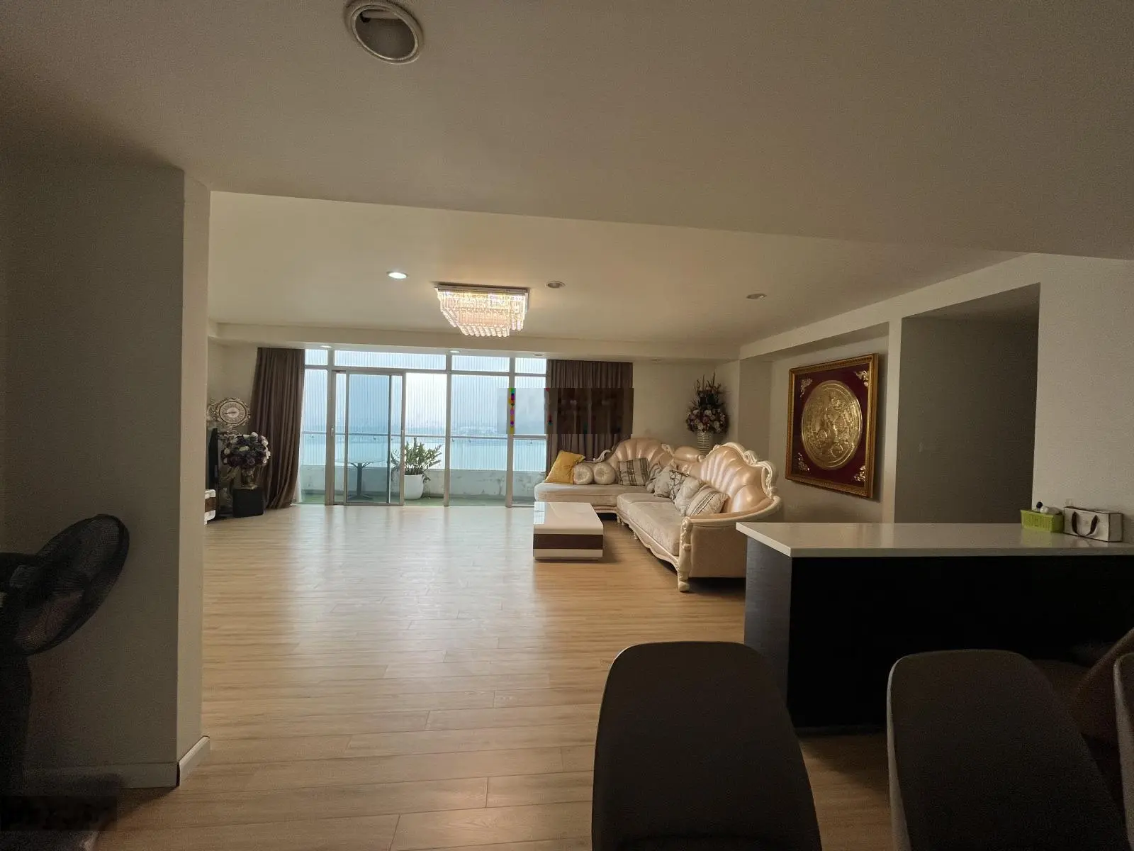 Bán căn hộ view triệu đô ngắm trọn hồ Tây tầm nhìn 180 độ, full nội thất cao cấp, thiết kế đẹp, 4PN