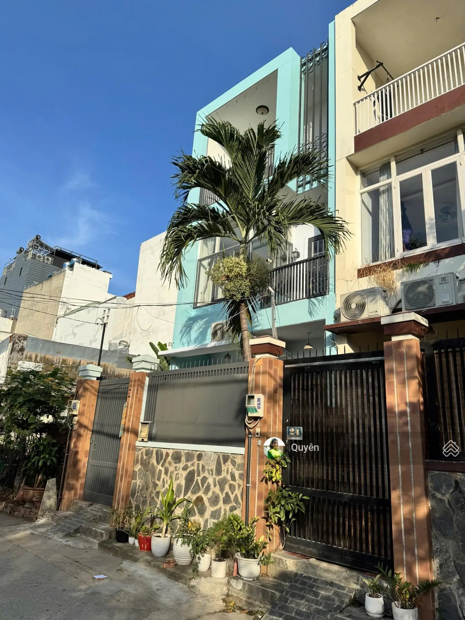 Bán nhà đẹp đường Thảo Điền Quận 2 - Diện tích 55m2 - Giá 12,4 tỷ - Kết cấu 3 tầng