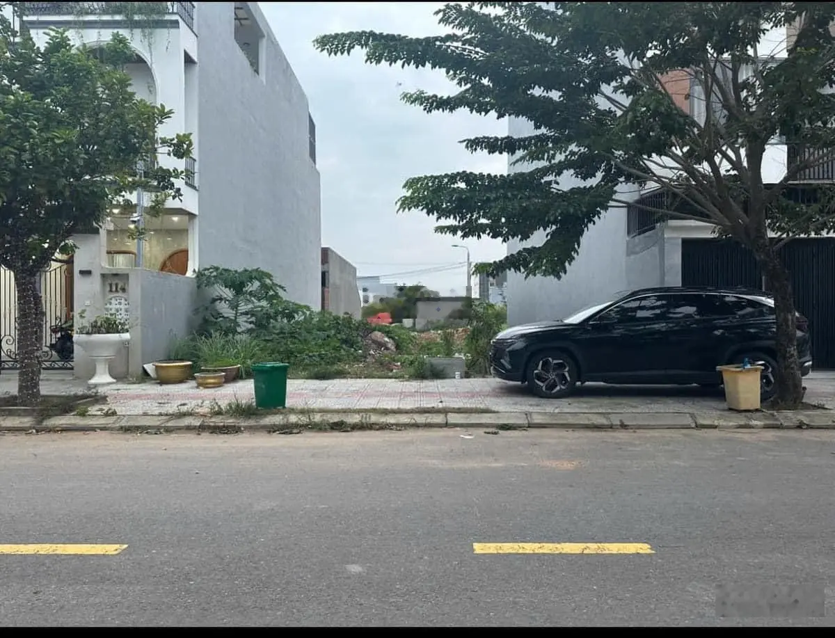 Ông Chú Già cần tiền bán lô đất đường Diên Hồng sát ngã 4