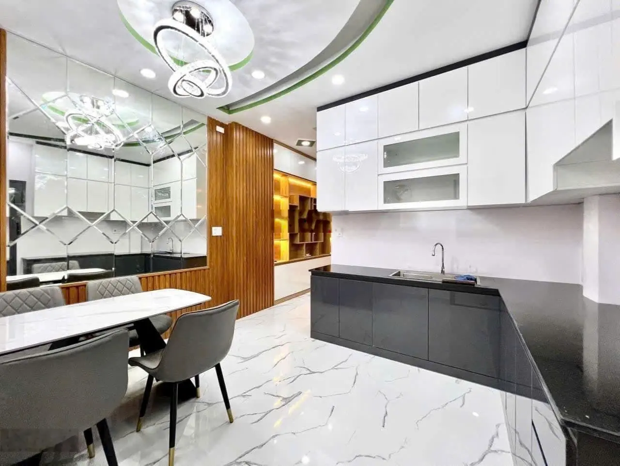 Siêu phẩm nhà đẹp sát MT An Duơng Vuơng Q8, DT 95m2, SHR, tặng ngay 2 chỉ vàng khi mua