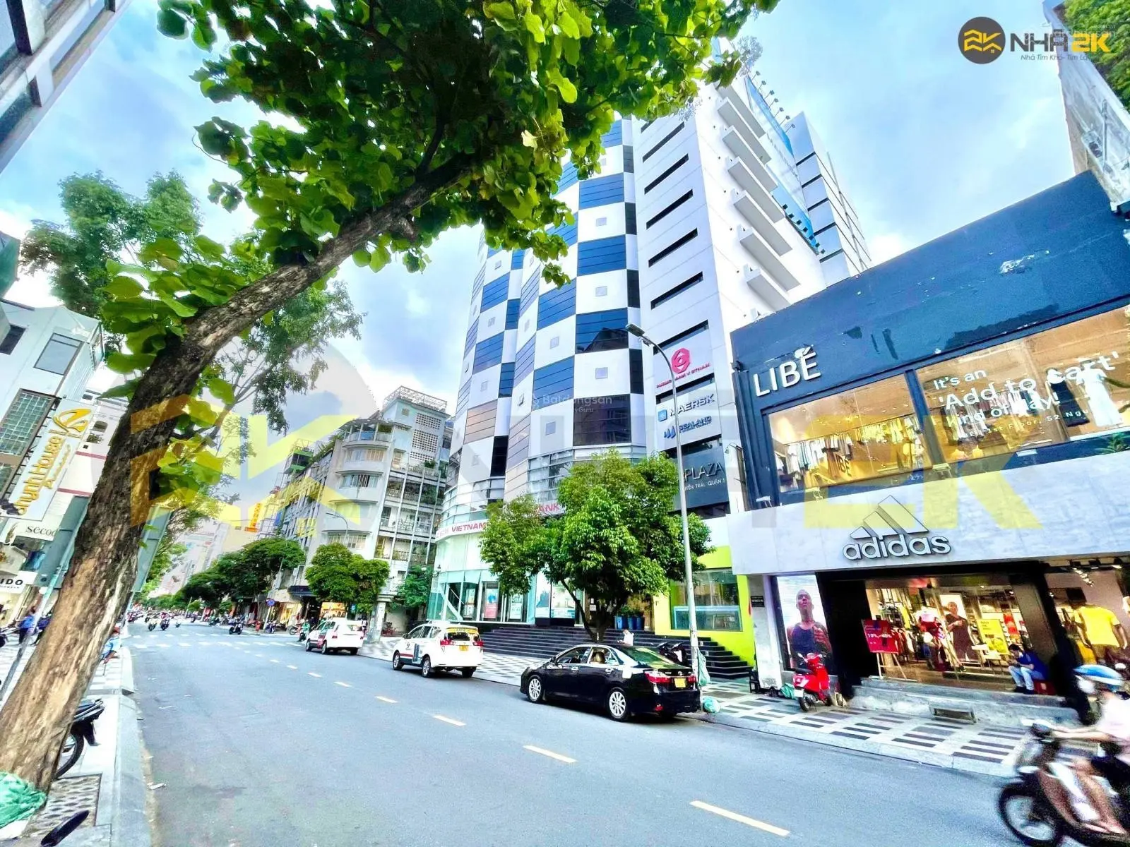 Ngay phố đi bộ! MT Tôn Thất Thiệp, P. Bến Nghé, Quận 1, 4x20m, 3 tầng - HĐT: 130 triệu, giá 61 tỷ