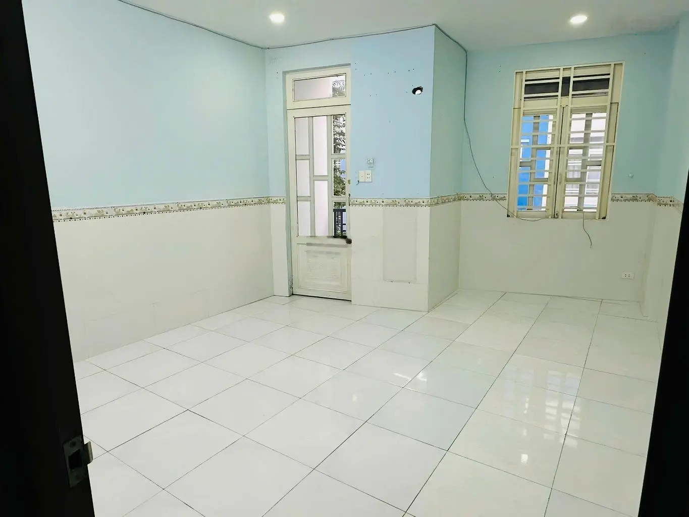 Bán Nhà Hxh 6M ĐS11 BHH gần Aeon 3 tầng 50m2 4.7 tỷ