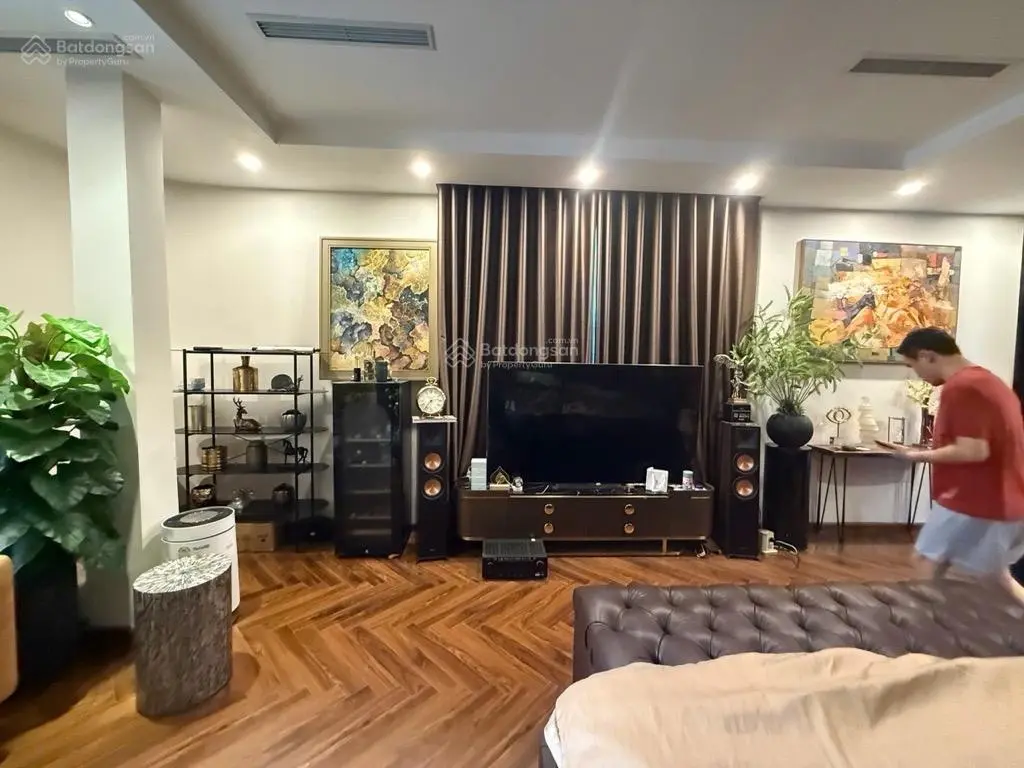 Bán căn nhà Phố Lý Nam Đế - Oto đỗ cửa lô góc 1 nhà ra mặt phố vip hiếm có nhà bán dân trí cao