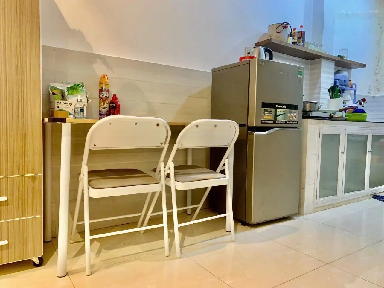 GẤP !!! NHỈNH 2 T.Ỷ NHÀ QUẬN TÂN BÌNH, GIÁP PHÚ NHUẬN, HẺM HOÀNG VĂN THỤ ; DT: 22 M2; 3,0x8,0;