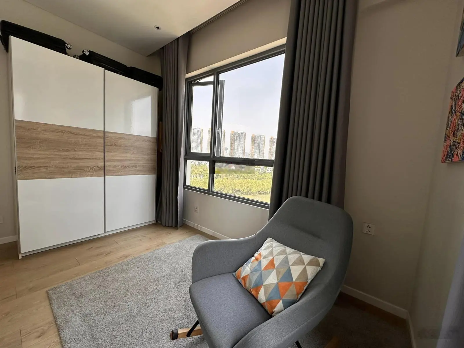 Bán căn hộ 2 phòng ngủ Đảo Kim Cương Quận 2, view hồ bơi, nội thất đẹp, giá tốt