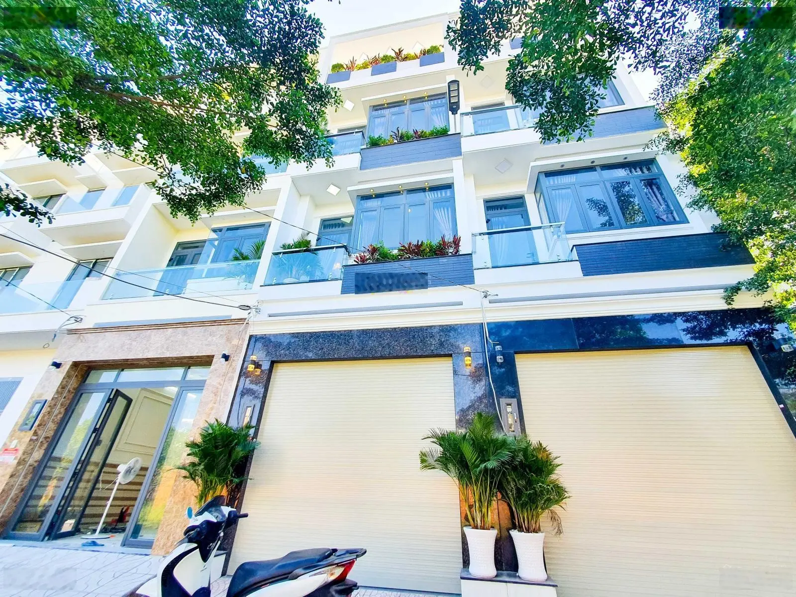 Bán nhà phố khu dân cư The Sun Residence Huỳnh Tấn Phát Nhà Bè - giá 5.7 tỷ, 4x13m, 0901687978 Phúc