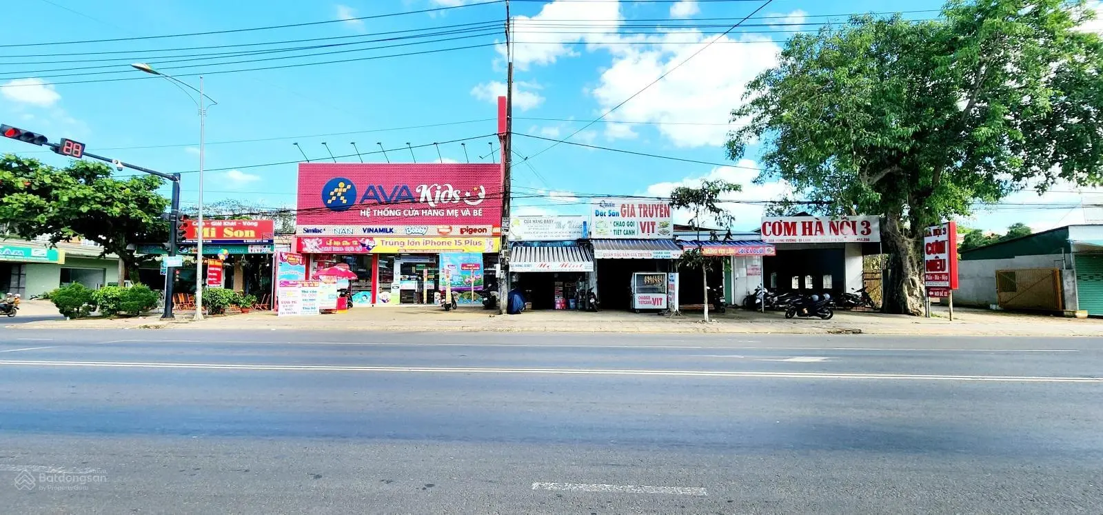 Bán 2 lô đất mặt tiền trung tâm thị trấn Di Linh, dành cho khách hàng tài chính trên 18 tỷ