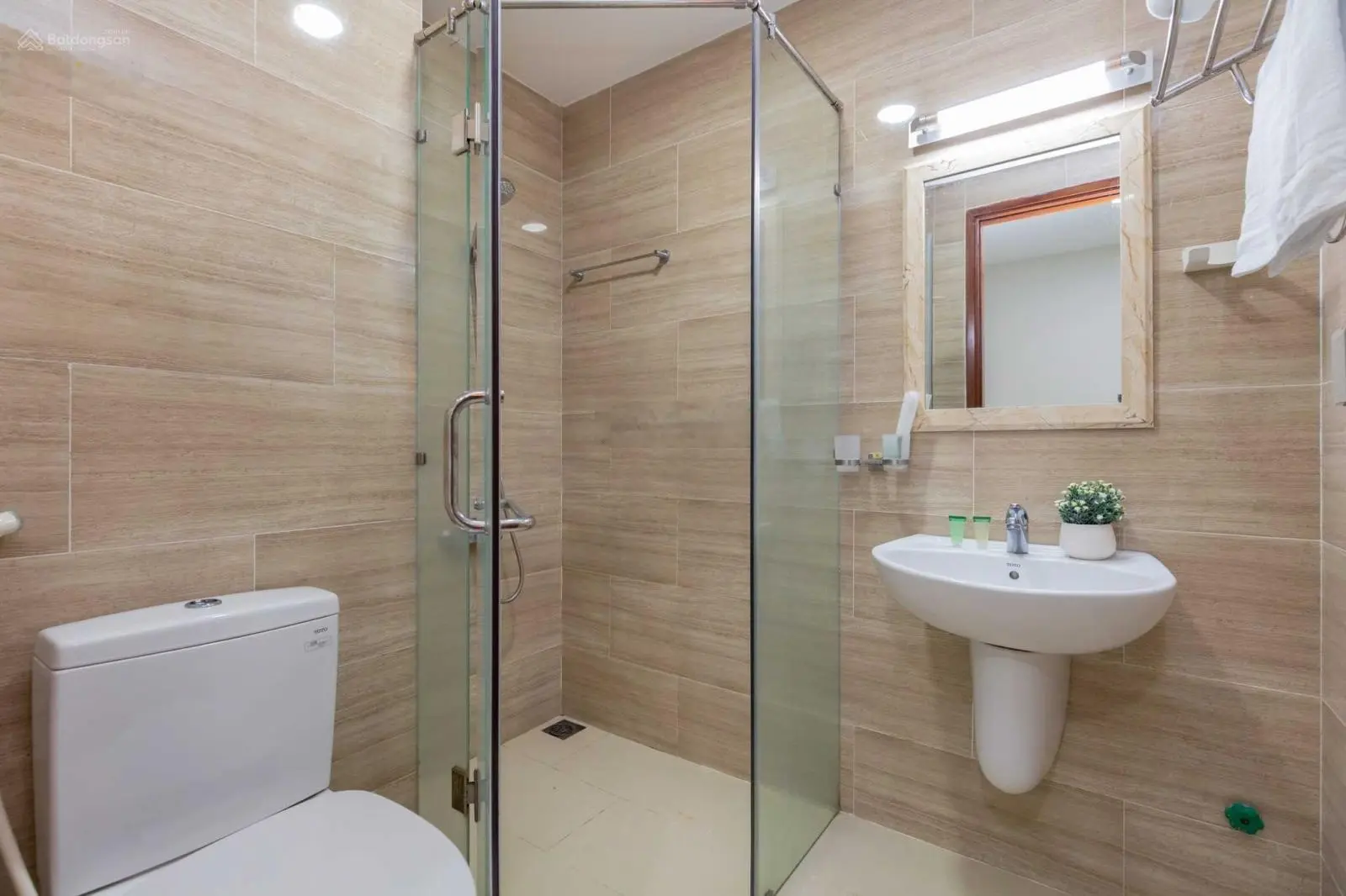 Bán 2 căn hộ Gold Sea trực diện biển 1 phòng ngủ cực hiếm giá 2.3 tỉ - Em Tiên BĐS Vũng Tàu