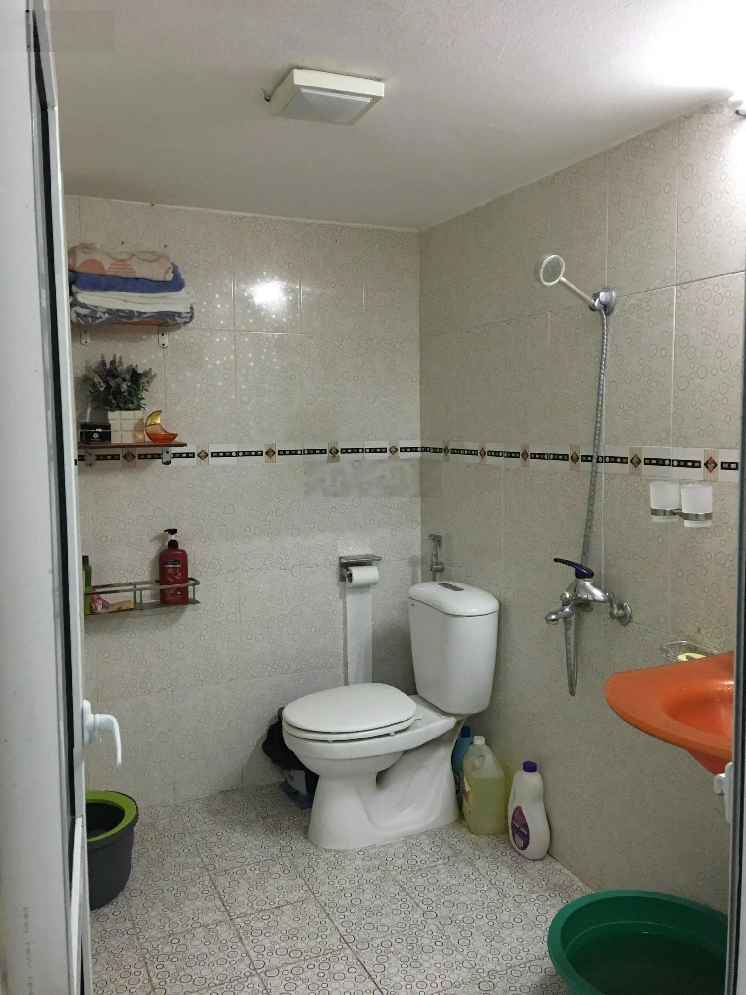 Chính chủ bán nhà Thạch Bàn 50m2x5T MT: 4.2m vuông vức, ô tô tránh đỗ, gần chợ Thạch Bàn giá 11 tỷ