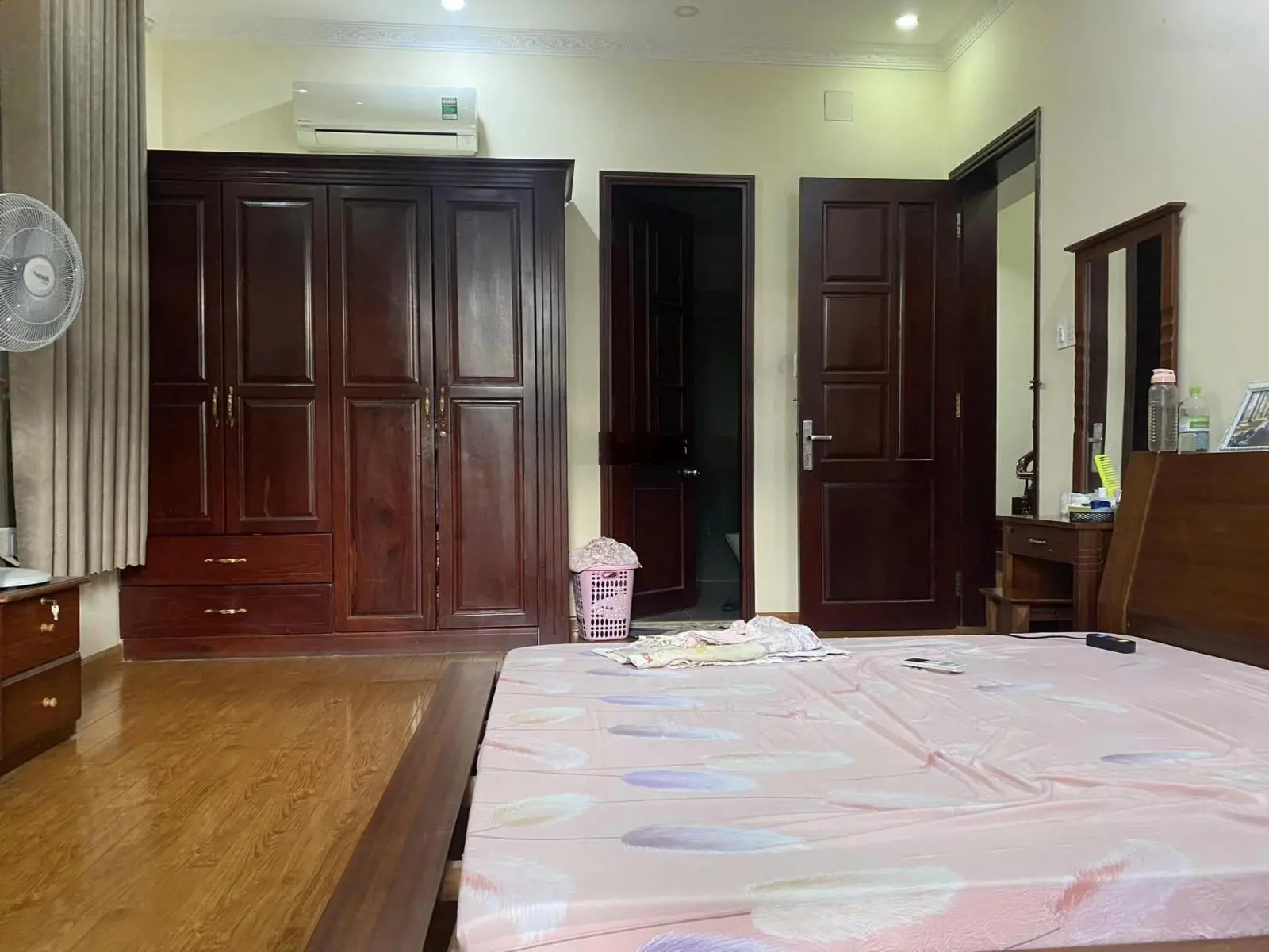 Bán biệt thự Q2, 404m2, 16.5m x 25m. Chủ cần bán gấp giảm hẳn 5 tỷ, Bình Trưng Tây