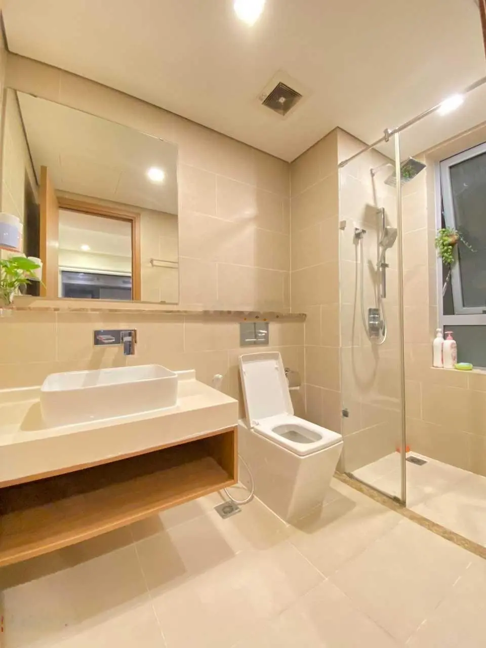 Chỉ 4,65 tỷ sở hữu căn góc 78m2, 2PN view thoáng tại Rivera Park, Q0, gần ĐH Bách Khoa, BV Nhi Đồng