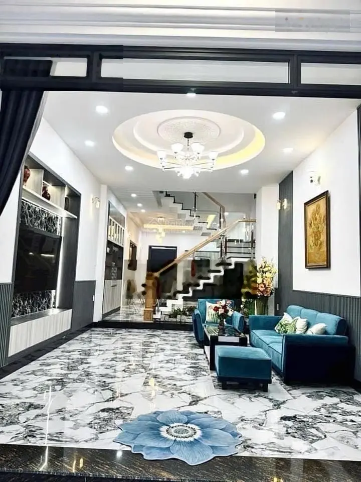 Bán gấp nhà riêng ở Cao Văn Ngọc 60m2 cách Đại Học Văn Hiến 50m sổ sẵn