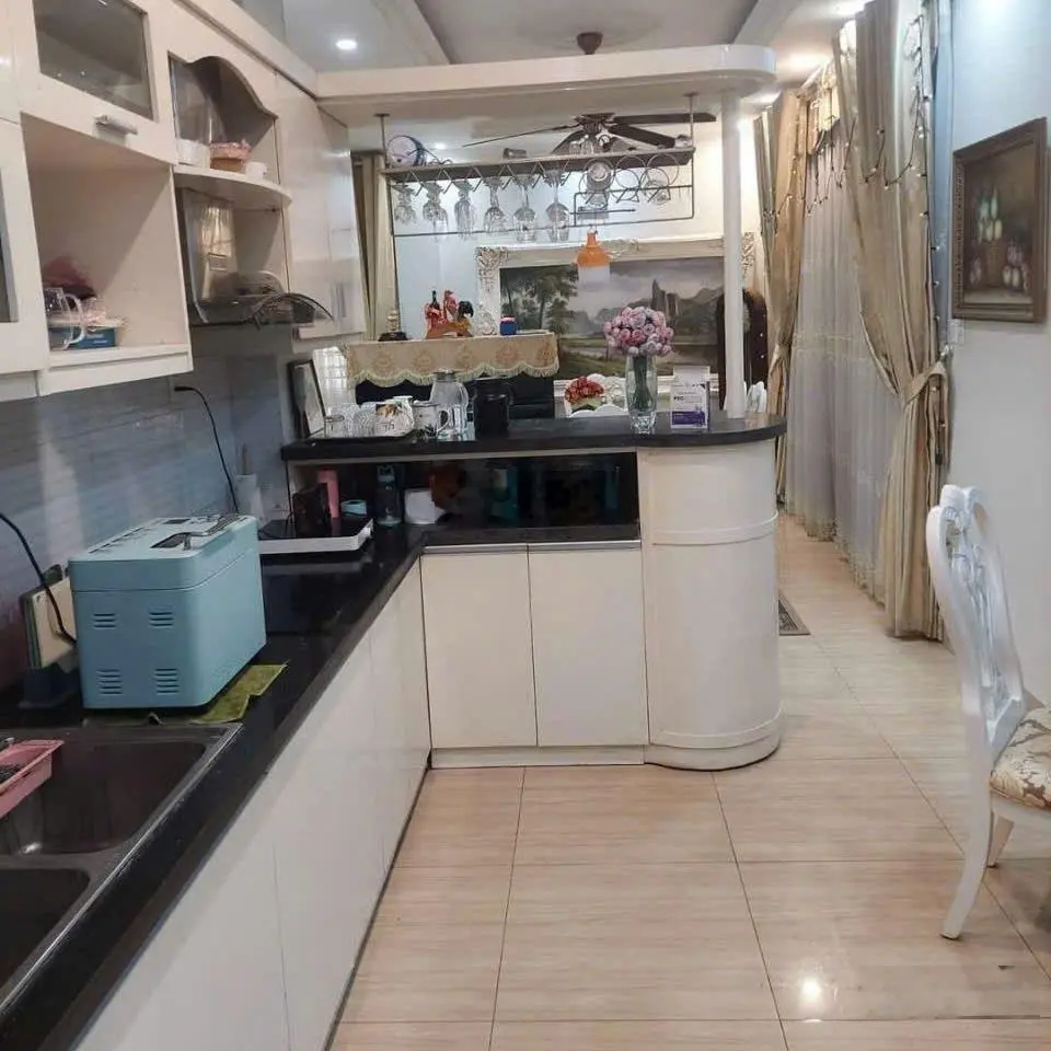 Bán biệt thự Huyndai Hà Đông, DT 172m2, MT 10m, 3 tầng, 3 mặt thoáng