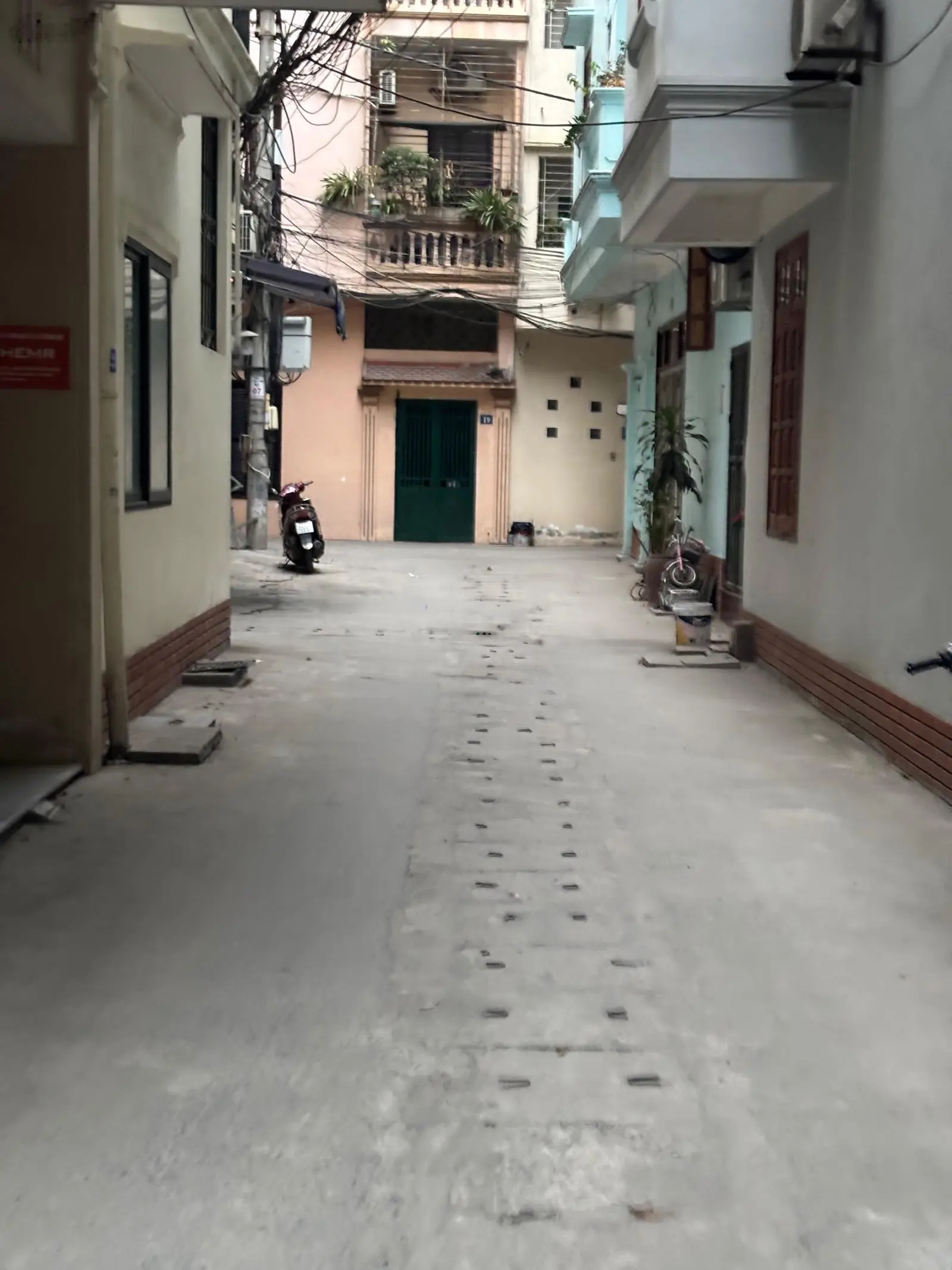 Bán nhà riêng đường Văn Quán Hà Đông, 37m2, 5 tầng mặt tiền 4m. Khu phân lô cán bộ Học viện An Ninh