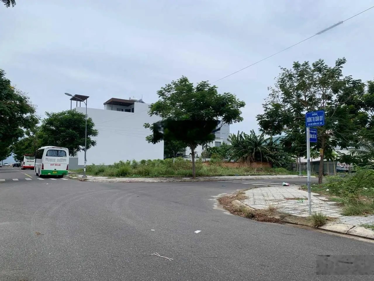 Đất KĐT Lê Hồng Phong 1 dt 135m2 đường thông thoáng giá 37,5t/m2