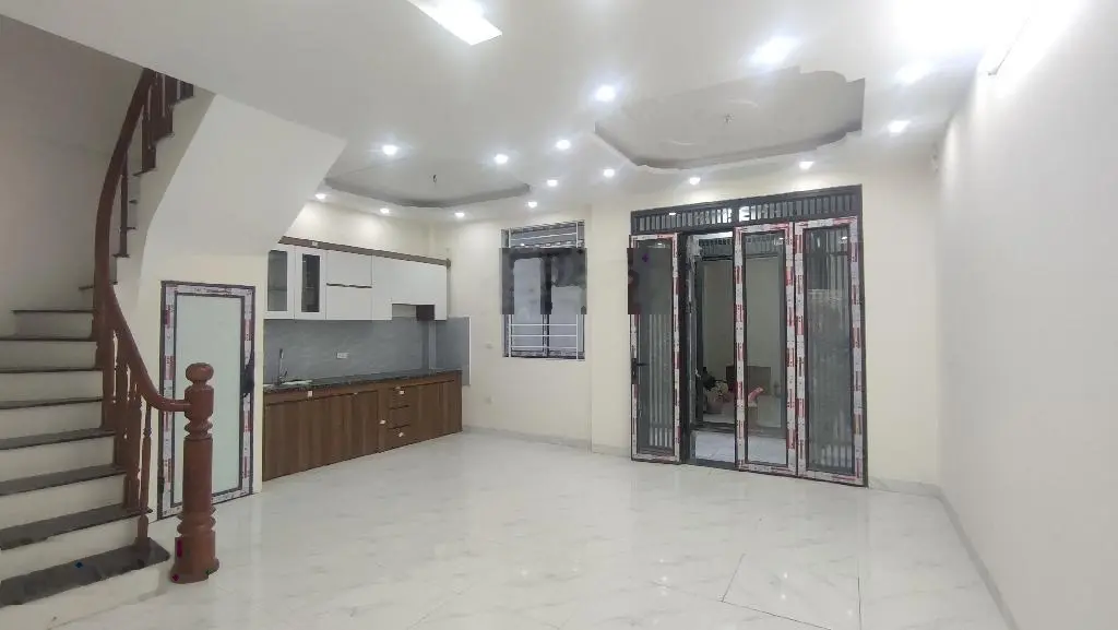 Nhà 5 tầng mới với 40m2 sử dụng tại Yên Nghĩa chỉ với hơn 3 tỷ