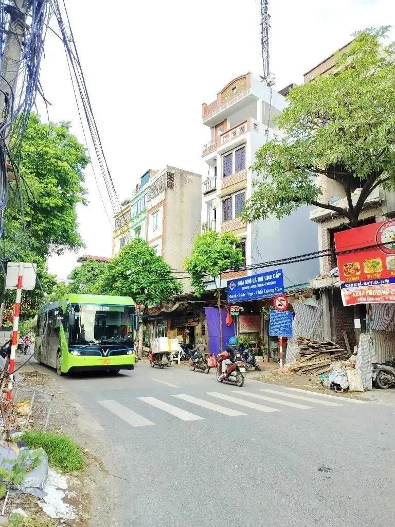 Nhà mặt phố đại mỗ - lô góc - 42m2 - mặt tiền 4.2m - kinh doanh quá đẹp
