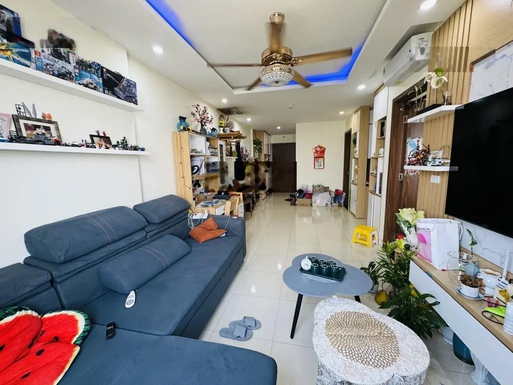 Căn chung cư đẹp full nội thất 70m2 tầng 20 giá 2,9 tỷ