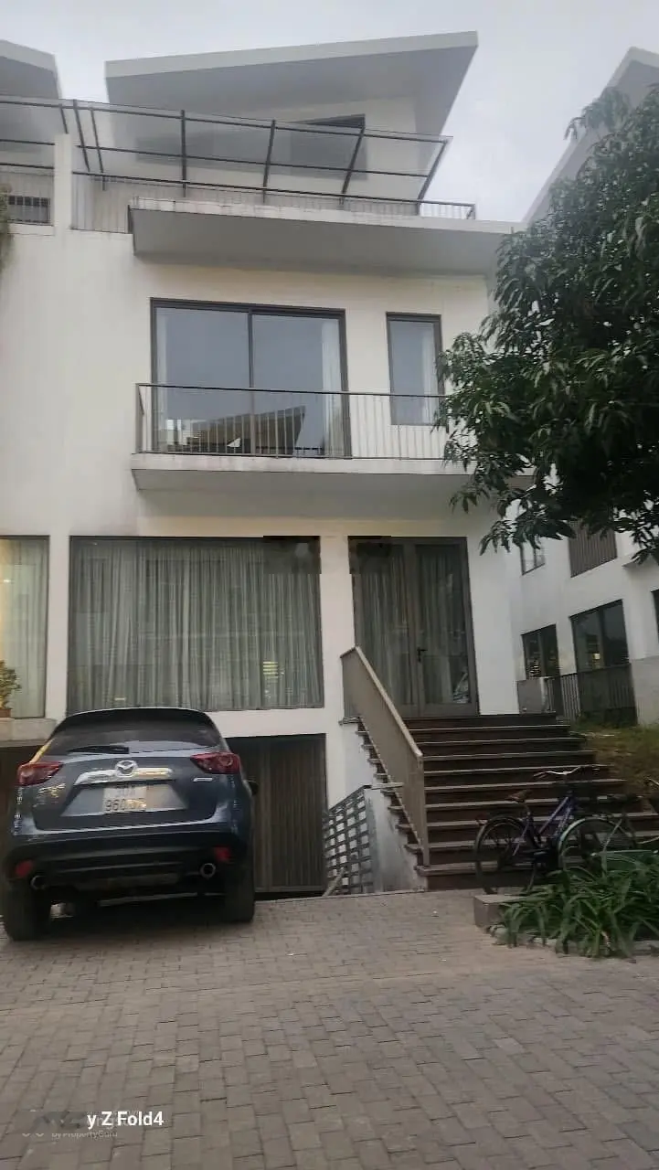 Cần bán căn biệt thự Khai Sơn Hill độc lập - đối diện trường tế việt pháp - nội thất đẳng cấp