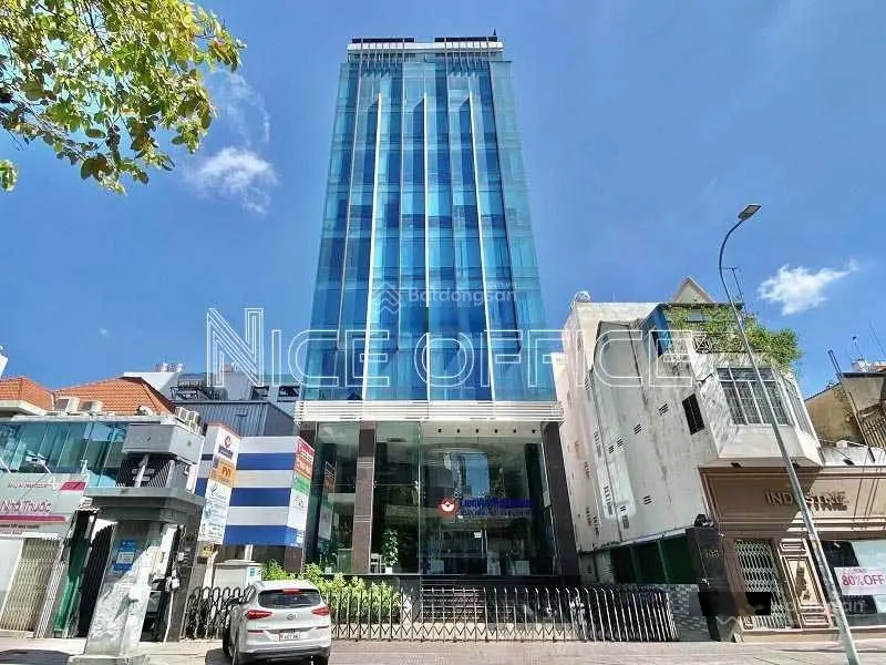 Sở hữu ngay khách sạn mặt tiền Nguyễn Trãi - Q1 - 12x20m,hầm 11 tầng, HĐT 900tr/th - Giá bán 200 tỷ