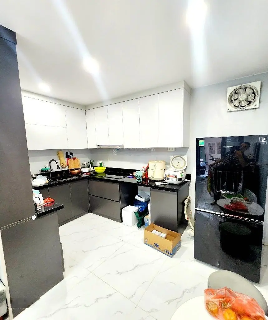Bán nhà Trần Khát Chân ngõ nông gần phố hai mặt thoáng trước sau tiện ích bao trùm giá 5.2