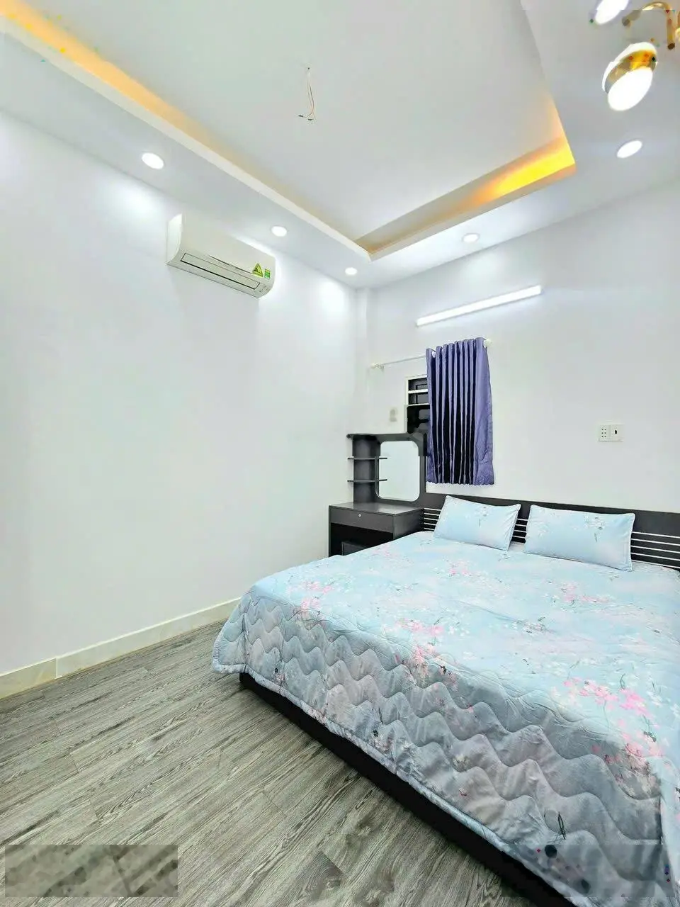 Bán nhà lô nhì - sổ hồng riêng - hẻm 2174 Huỳnh Tấn Phát - thị trấn - Nhà Bè