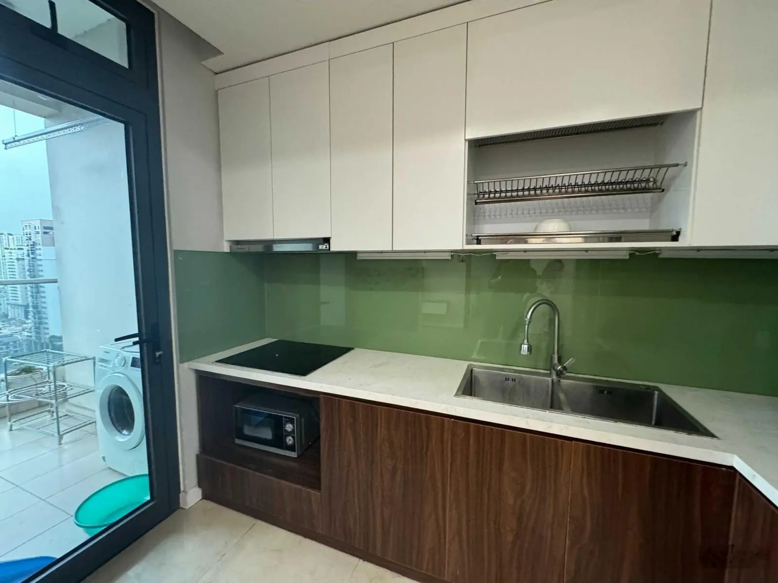 Chính chủ cần tiền bán gấp 3Pn2vs Bc Đông Bắc, DT 86m2 tầng cao view thoáng giá 6 tỷ có sổ lâu dài