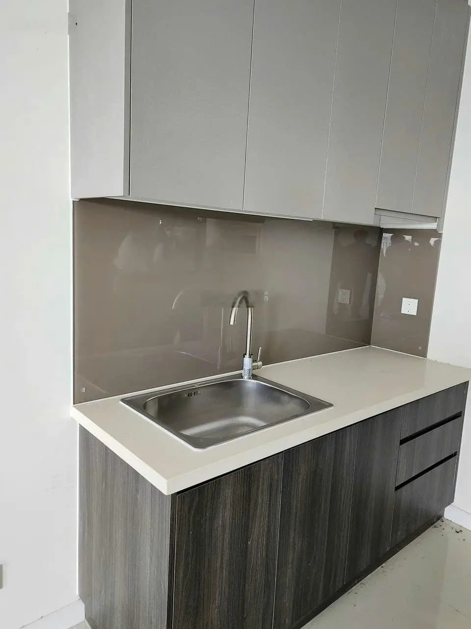 Bán lại căn Officetel 37m2 gần Phú Mỹ Hưng Q7, nhận nhà vào ở ngay. 2 tỷ 059 triệu (full giá)