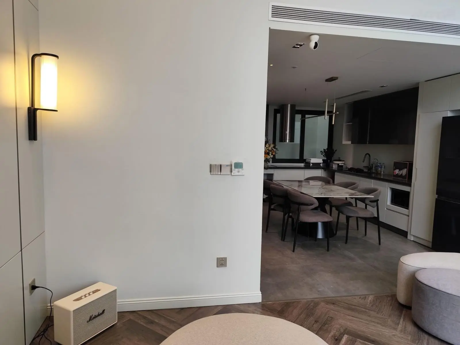 Giáp Ngoại Giao Đoàn nhà 6T thang máy - vỉa hè ô tô tránh - kinh doanh - MT 6.5m - 42m2. Nhỉnh 15tỷ