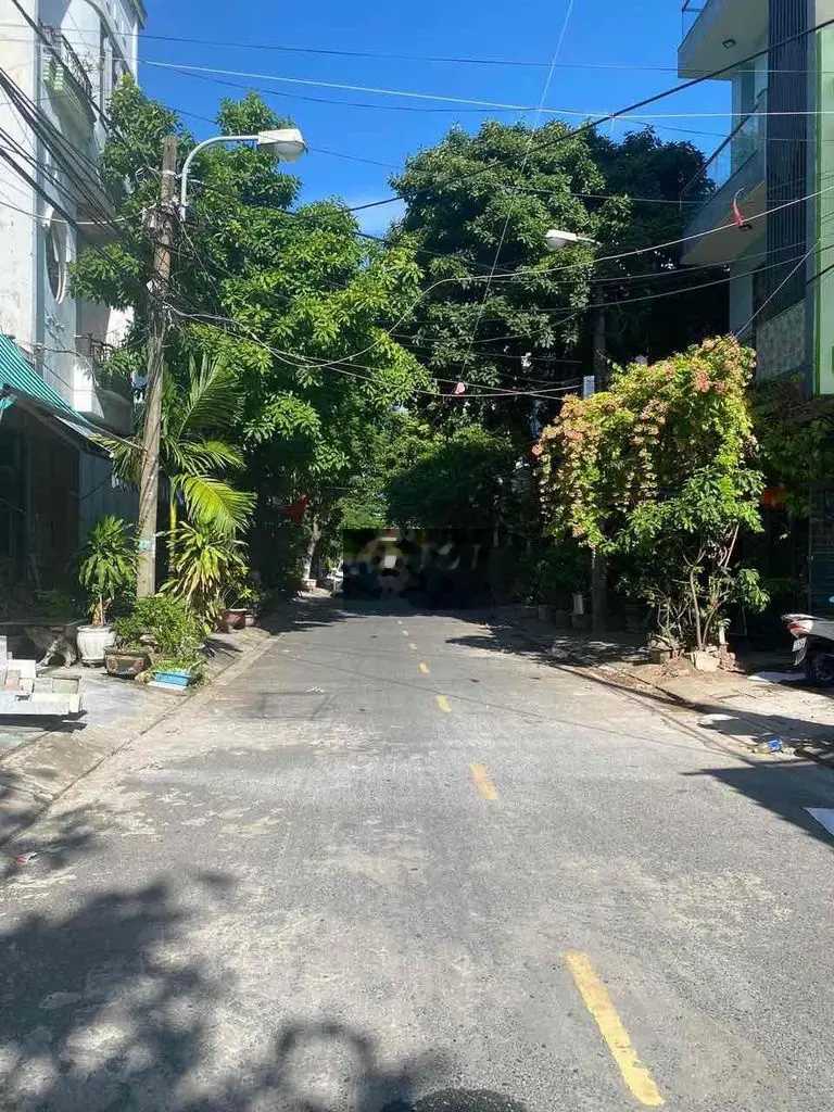 Bán Căn Nhà 3 Tầng MT Vũ Quỳnh