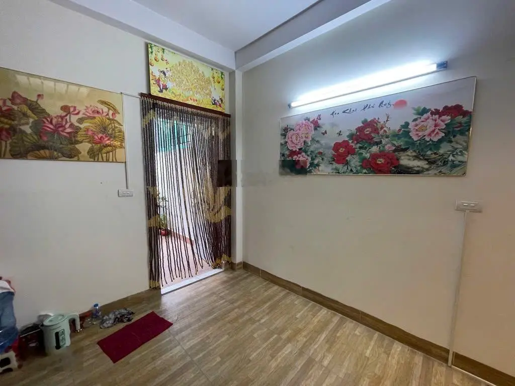 Chỉ ~8 Tỷ! Nhà phân lô Lê Đức Thọ. DT 39m2* 5 Tầng* MT đẹp. Ngõ thông rộng* Gần phố* Nhiều tiện ích