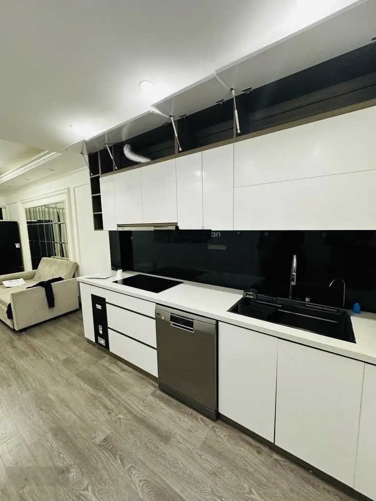 Bán nhà Hồ Phương Mai 46m2 6 Tầng Thang Máy 10M Ra Hai Ô Tô Tránh Trung Tâm Đống Đa Vị Trí Đắc Địa